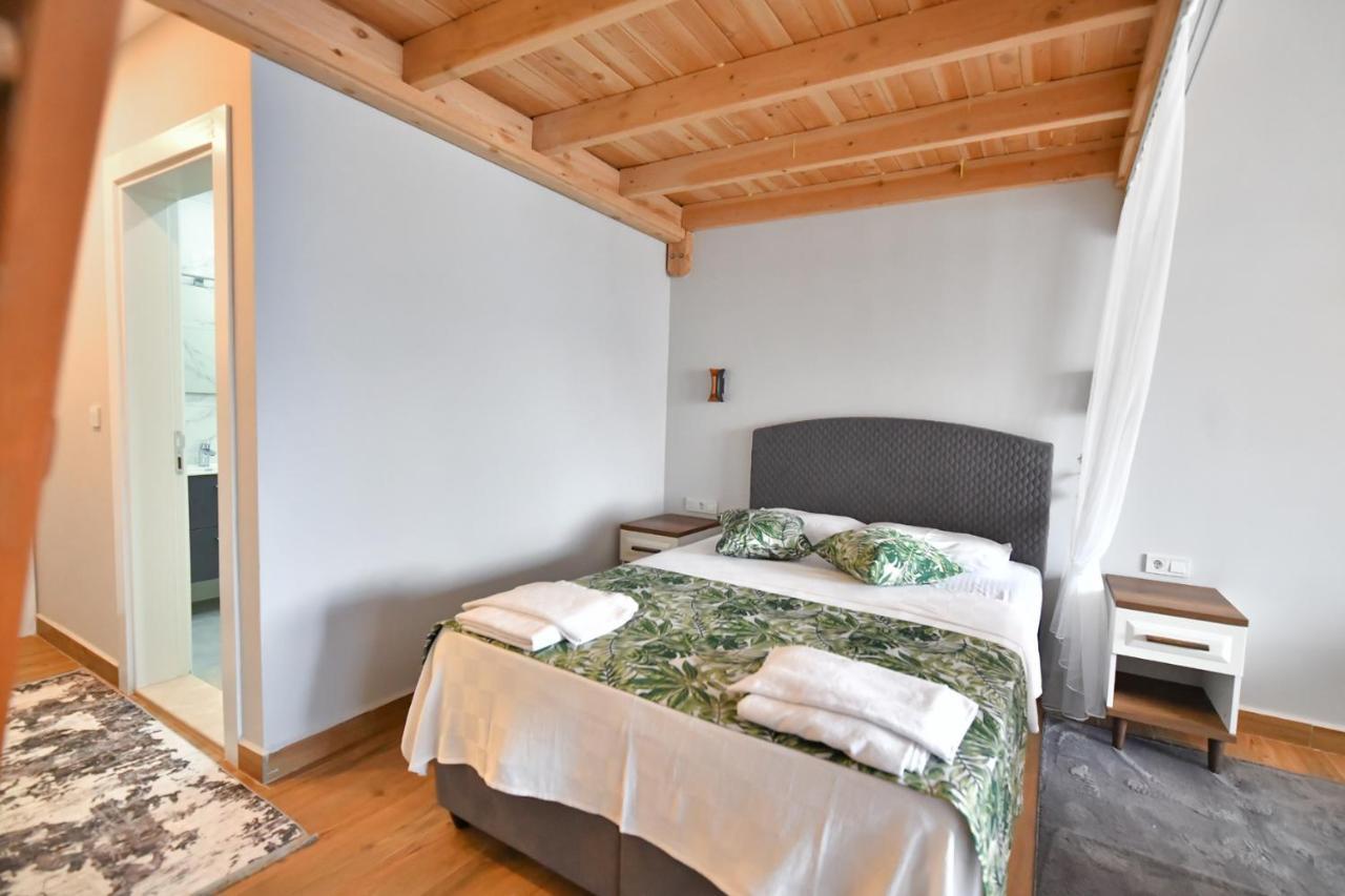 Red Moon Suites Fethiye Exterior foto
